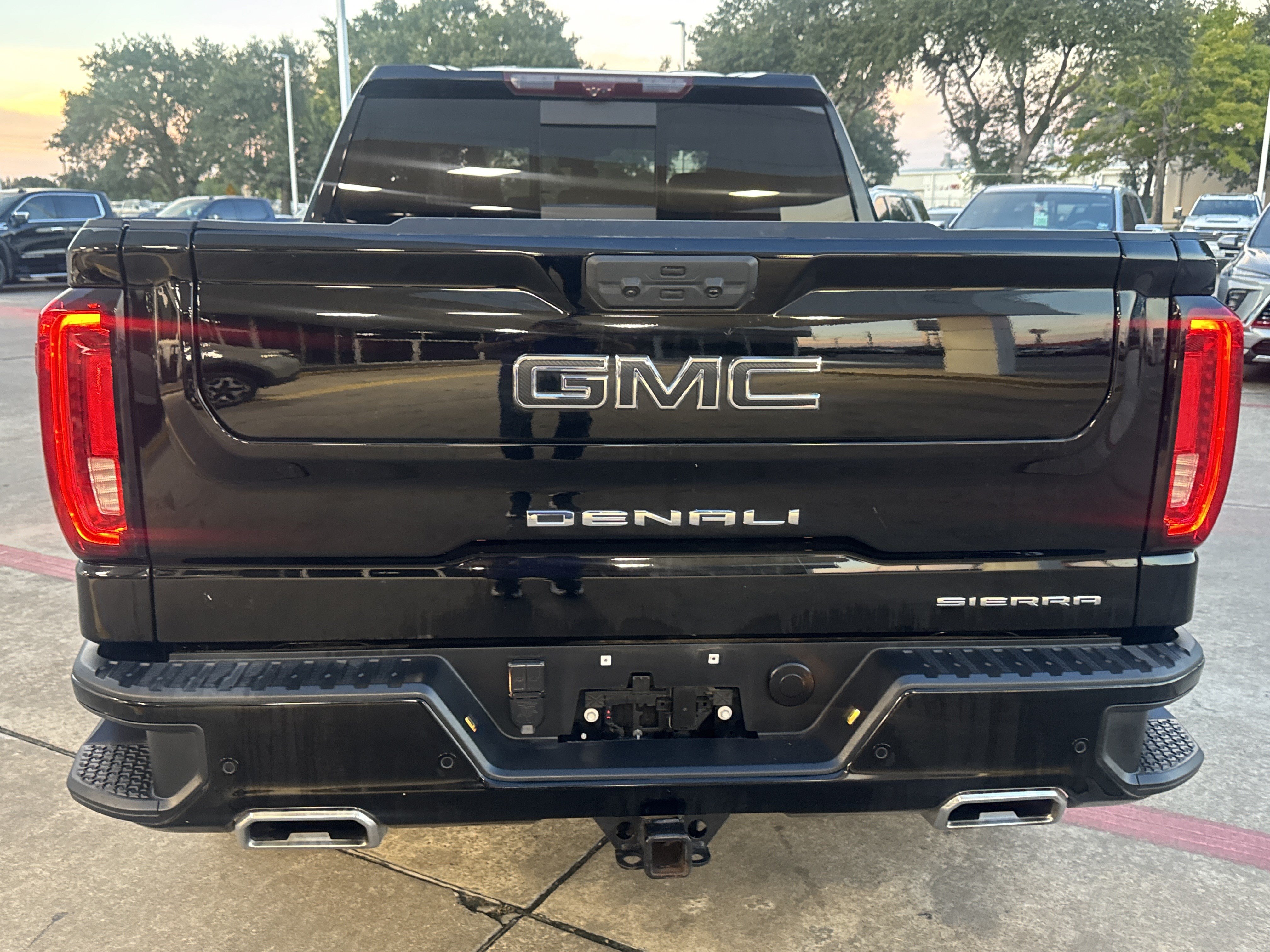 Used 2024 GMC Sierra 1500 Denali w/ Denali Reserve Package RWD image 11