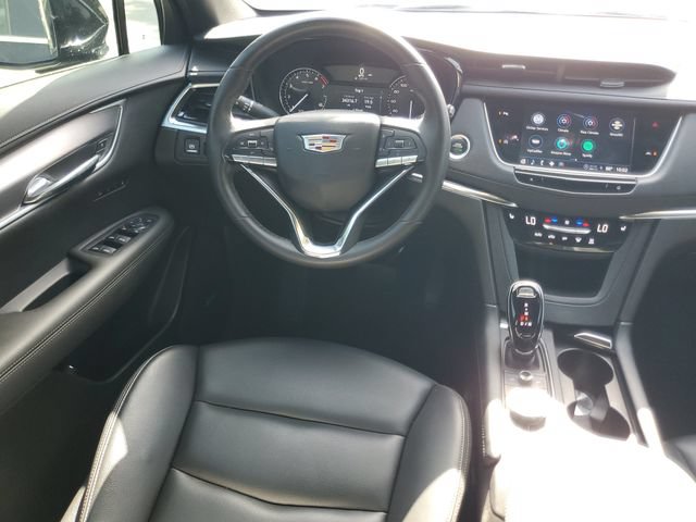 Certified 2024 Cadillac XT6 Luxury FWD image 19