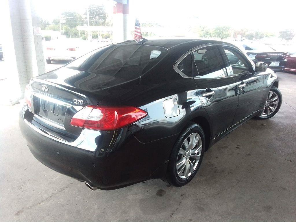 Used 2014 INFINITI Q70 3.7 w/ Premium Package AWD/4WD image 5