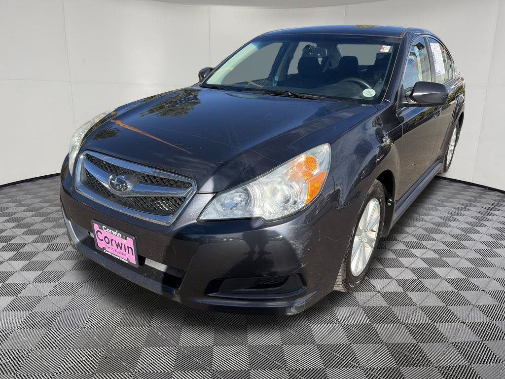 Used 2012 Subaru Legacy 2.5i Premium w/ All-Weather Pkg AWD/4WD image 3