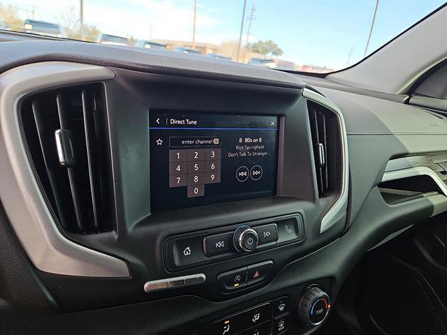 Used 2024 GMC Terrain SLE image 17