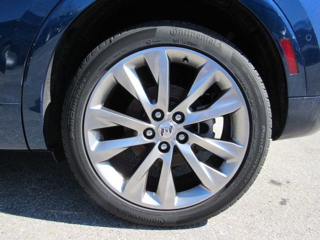 Used 2022 Buick Envision Avenir w/ Technology Package II image 9