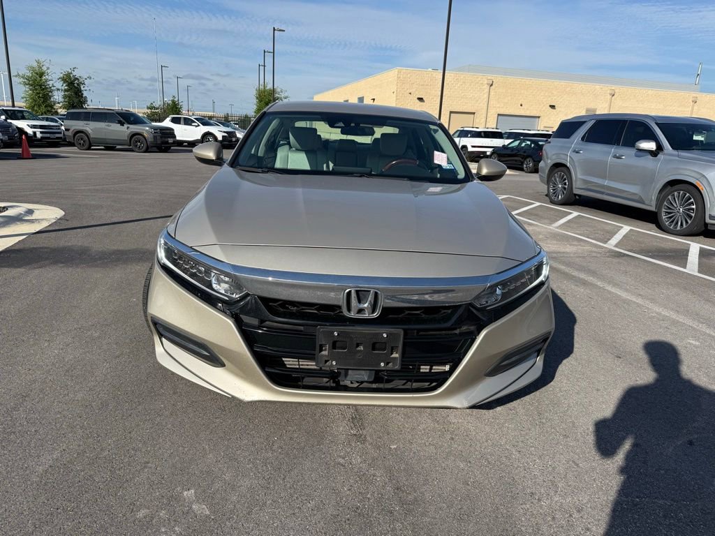 Used 2019 Honda Accord LX image 2