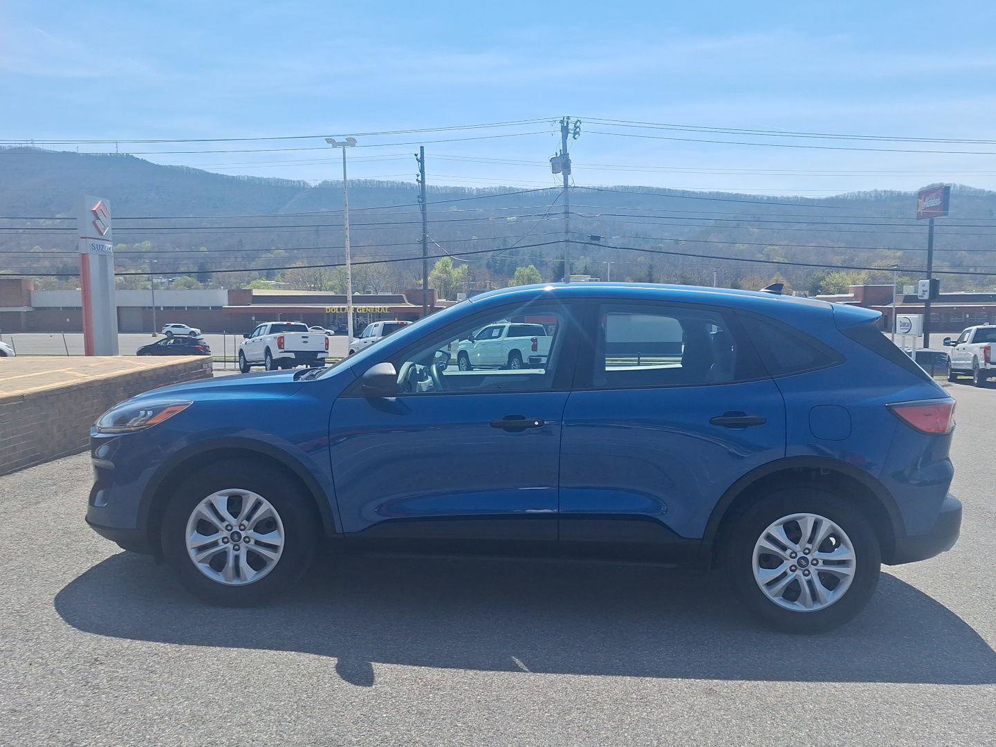 Used 2022 Ford Escape S image 6