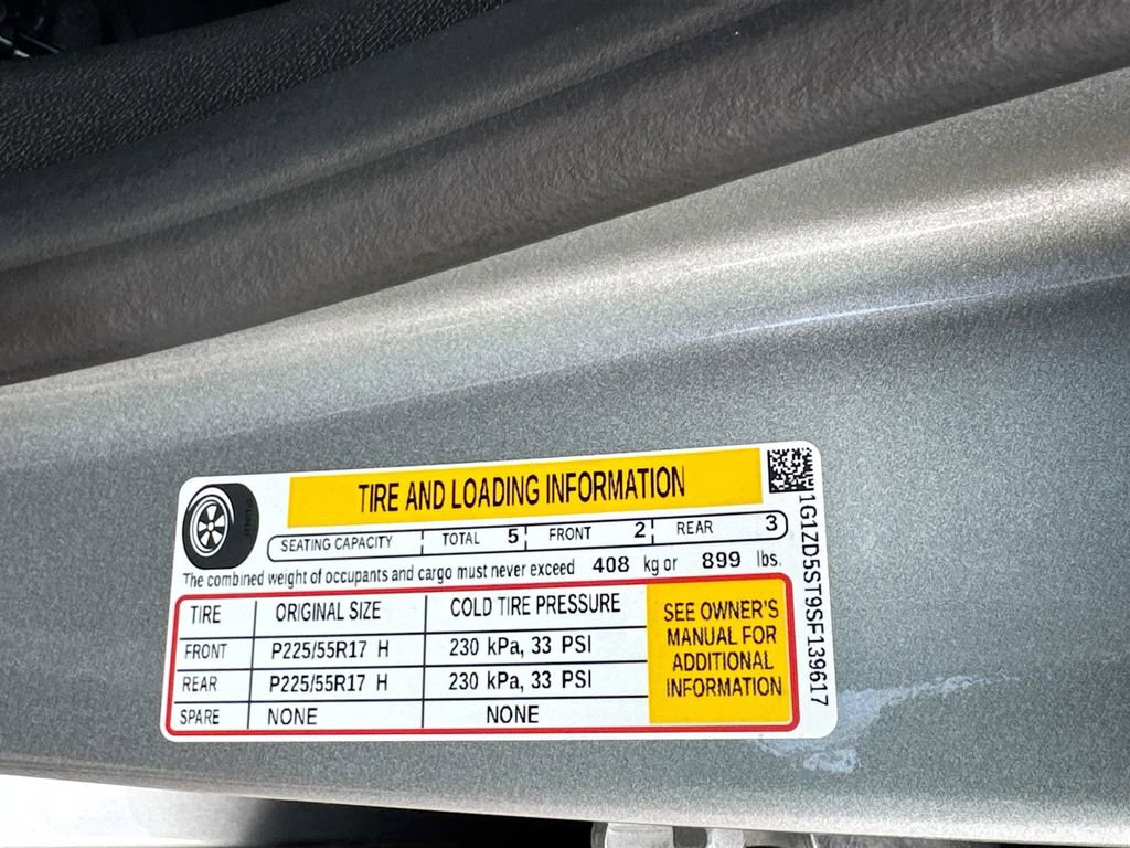 Used 2025 Chevrolet Malibu LT image 30