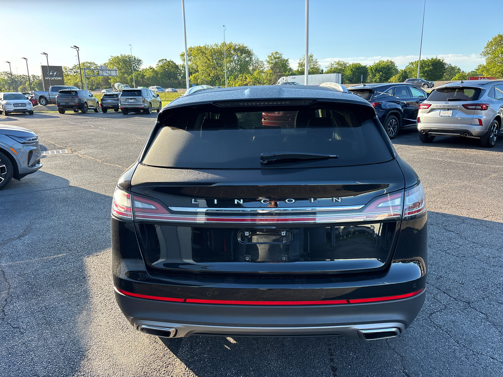 Certified 2023 Lincoln Nautilus Reserve FWD image 6