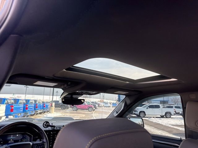 Used 2023 Chevrolet Silverado 1500 ZR2 w/ Technology Package image 22