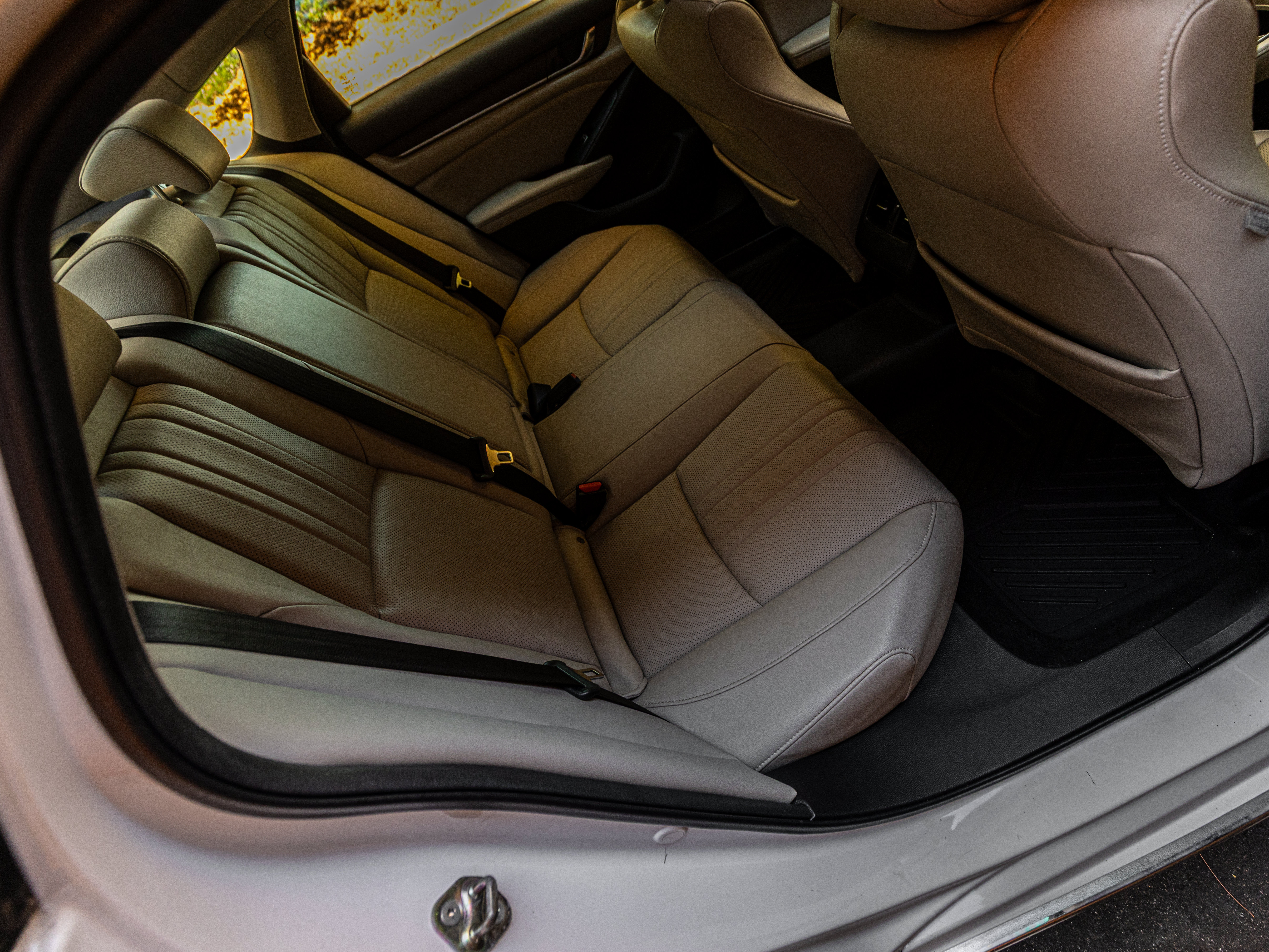 Used 2019 Honda Accord EX-L image 16