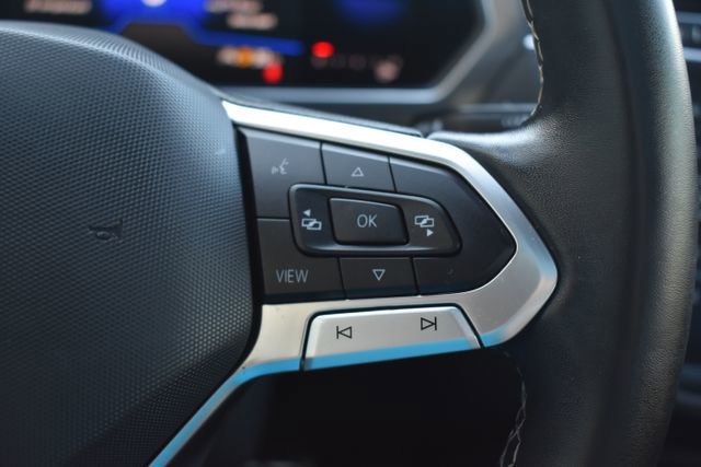 Used 2023 Volkswagen Tiguan SE R-Line image 21