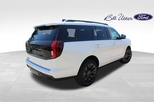 New 2025 Ford Expedition Platinum w/ Stealth Appearance Package image 3