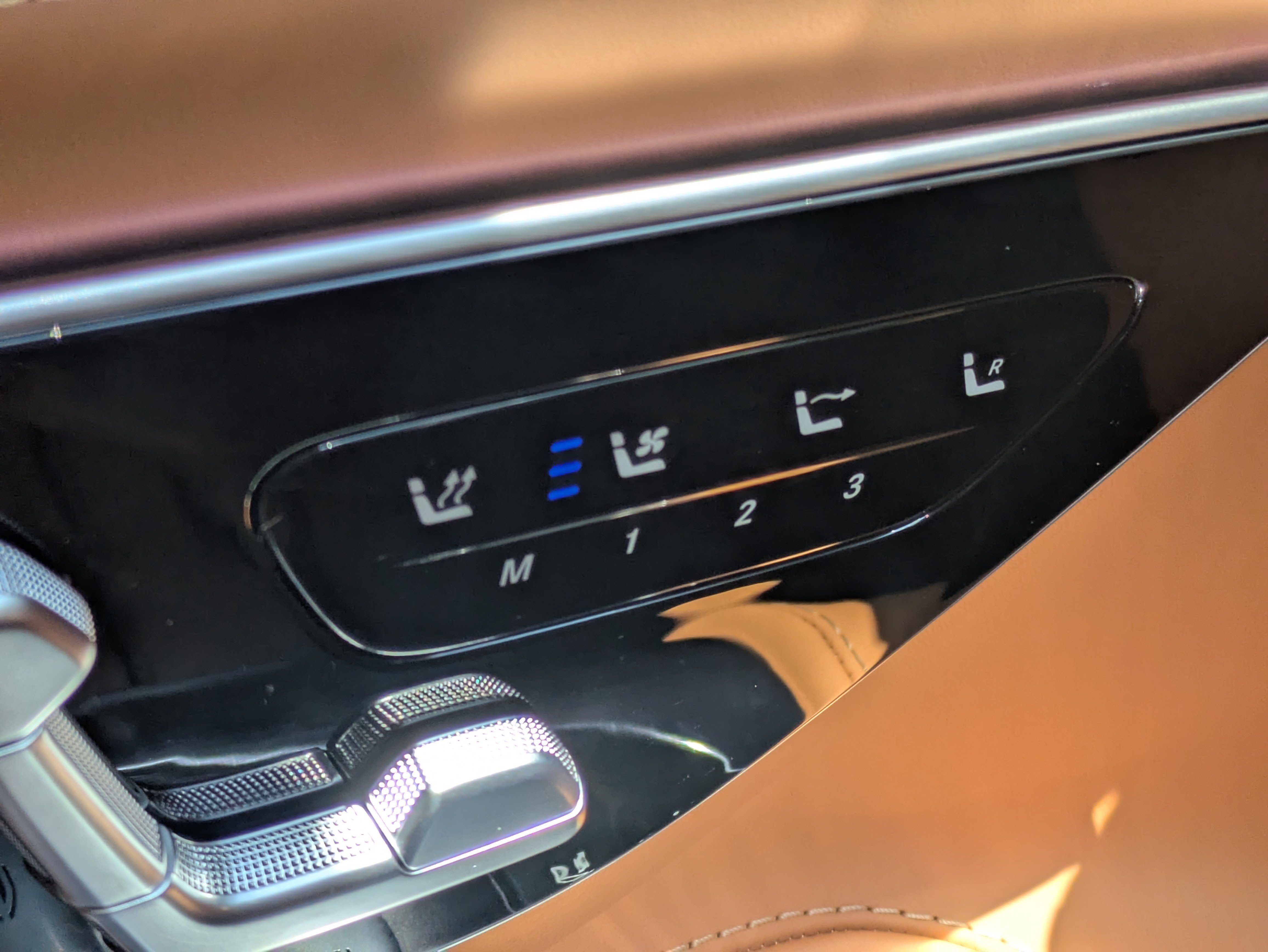 New 2027 Mercedes-Benz Maybach SL 680 image 19