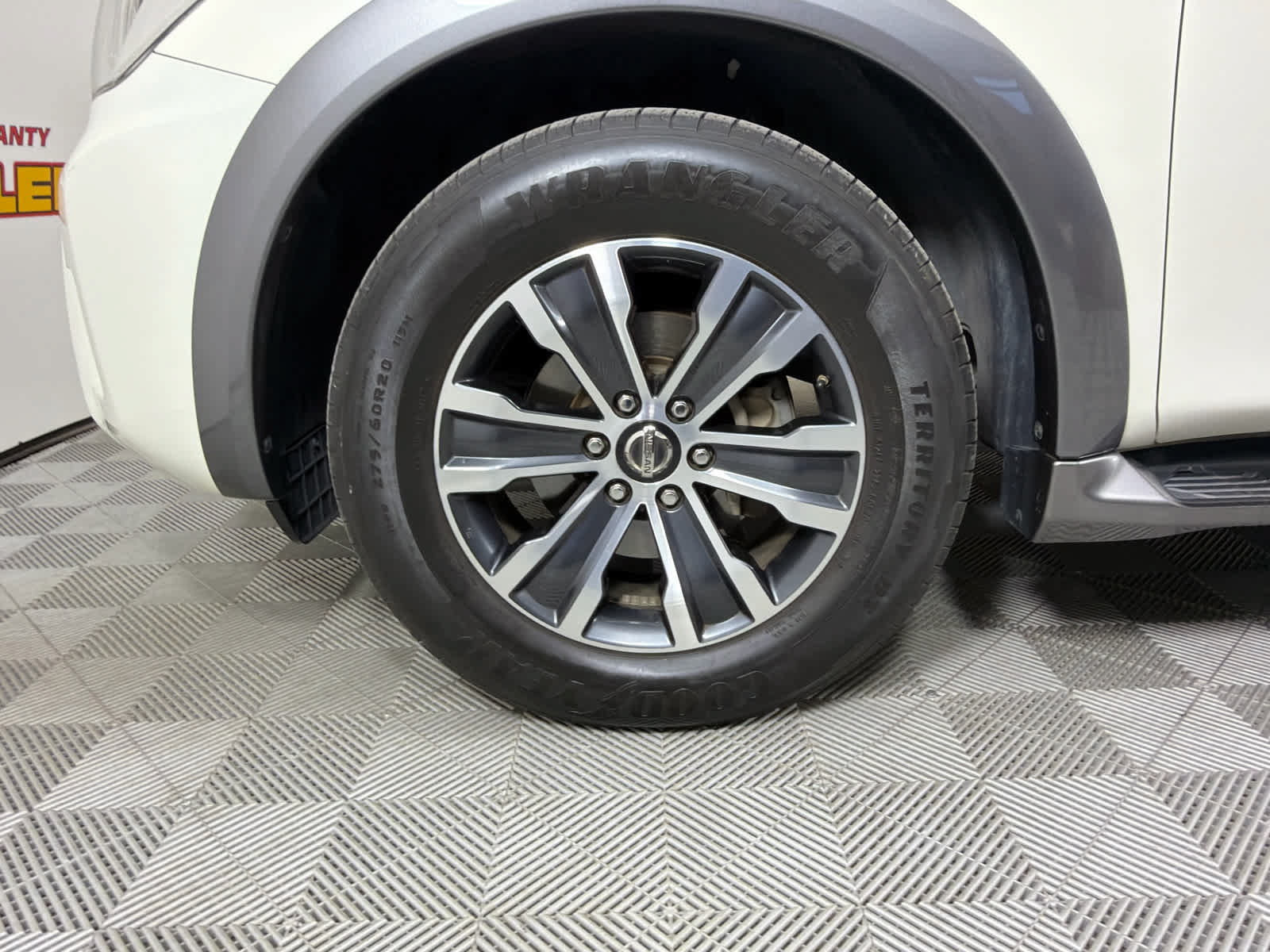 Used 2020 Nissan Armada SL w/ Premium Package RWD image 10