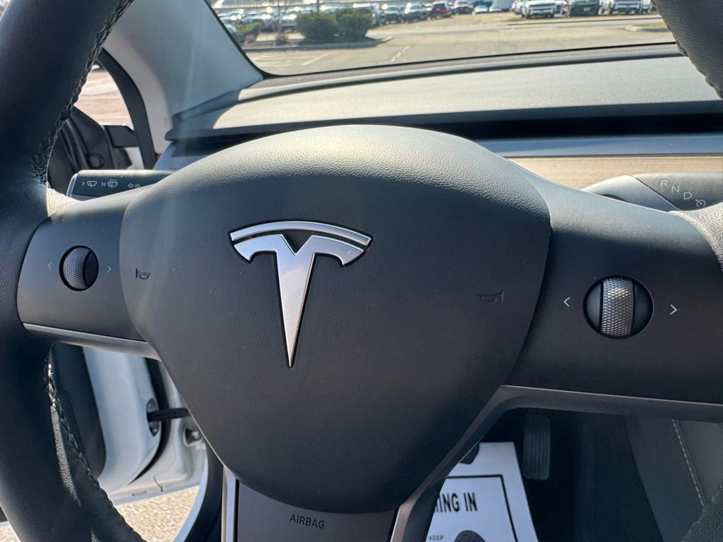 Used 2023 Tesla Model Y Long Range image 22