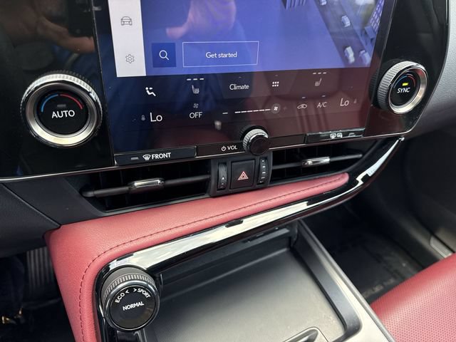 Certified 2023 Lexus NX 250 FWD w/ Towing Package (2000 Lbs) image 19