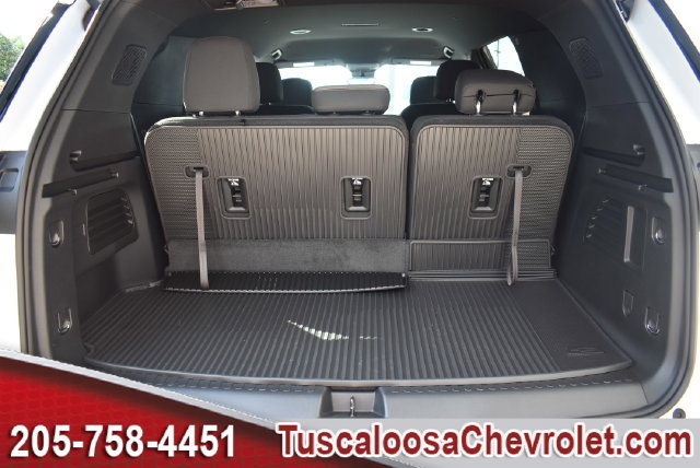 New 2027 Chevrolet Traverse LT w/ Driver Confidence Package FWD image 10