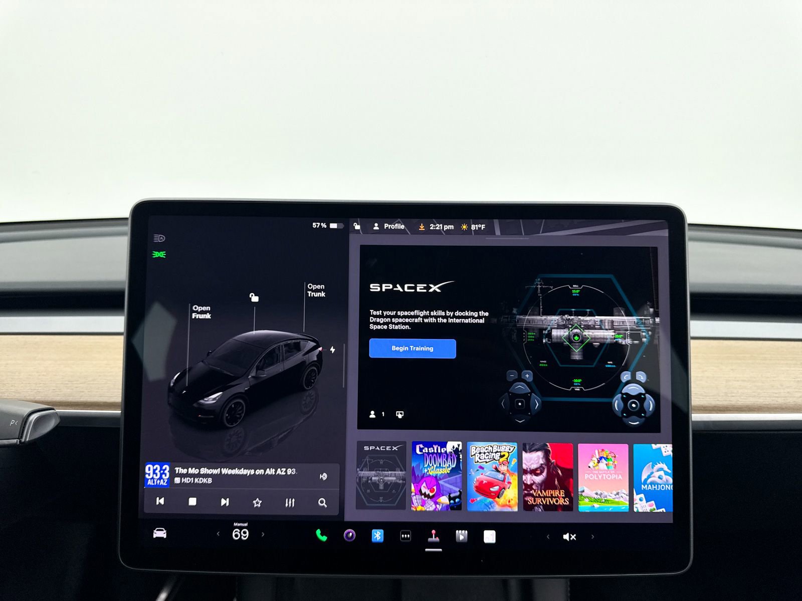 Used 2022 Tesla Model Y Performance AWD/4WD image 25