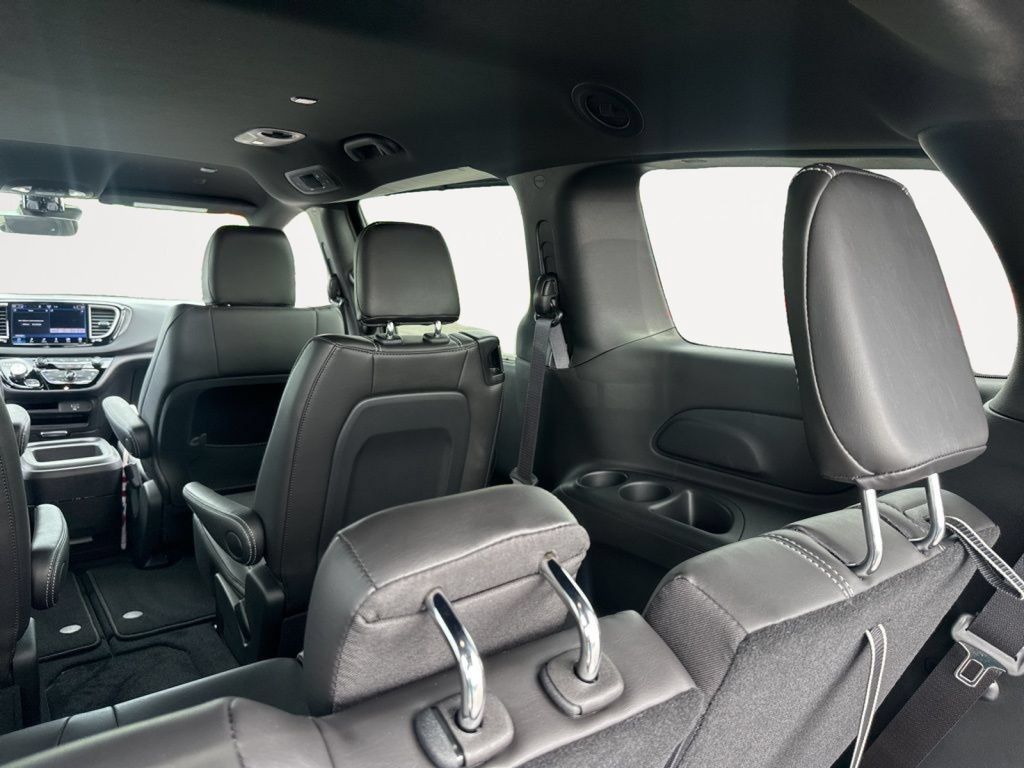 New 2026 Chrysler Voyager LX FWD image 13