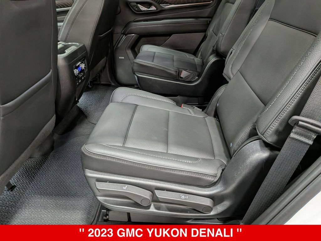 Used 2023 GMC Yukon Denali w/ Advanced Technology Package AWD/4WD image 31
