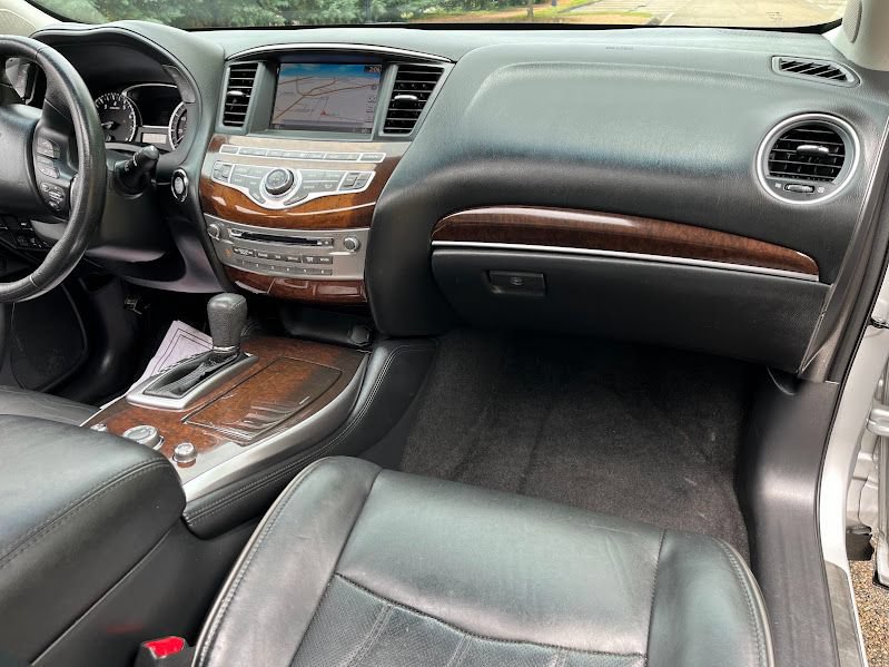Used 2013 INFINITI JX35 AWD w/ Premium Pkg image 39