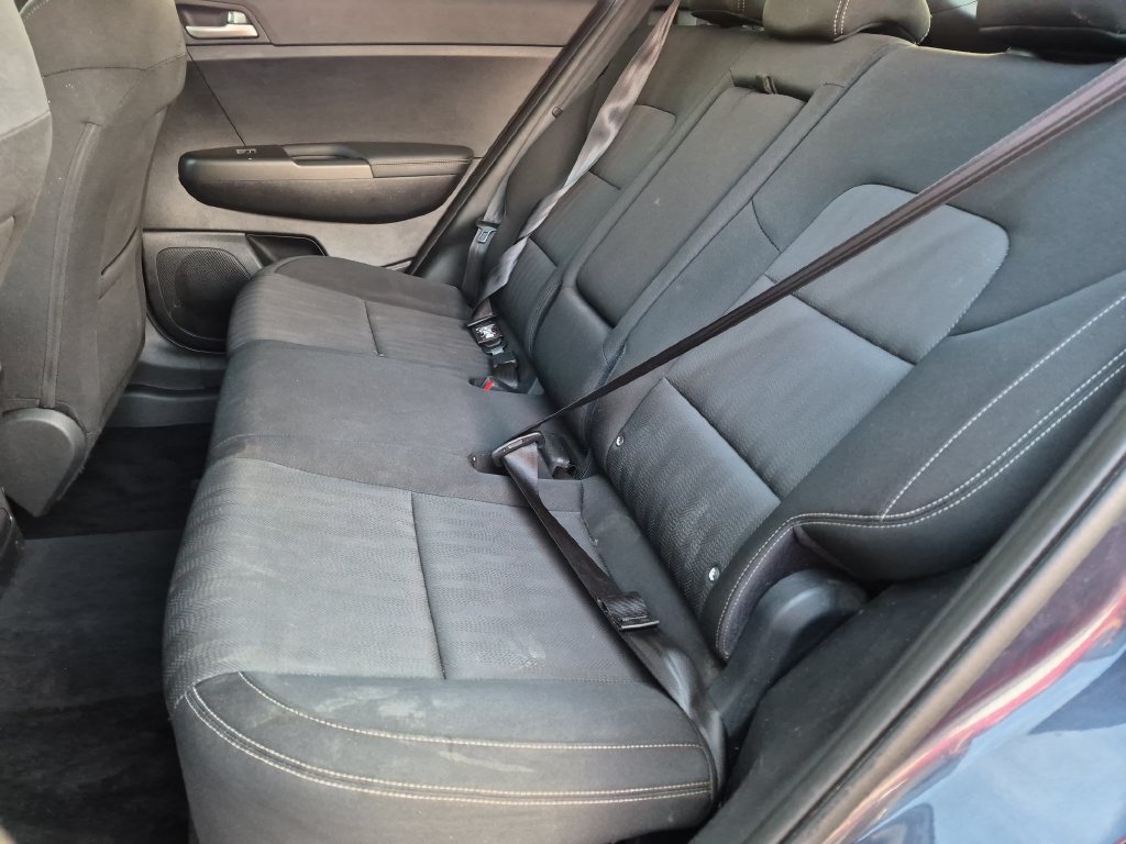 Used 2020 Kia Sportage LX AWD/4WD image 25