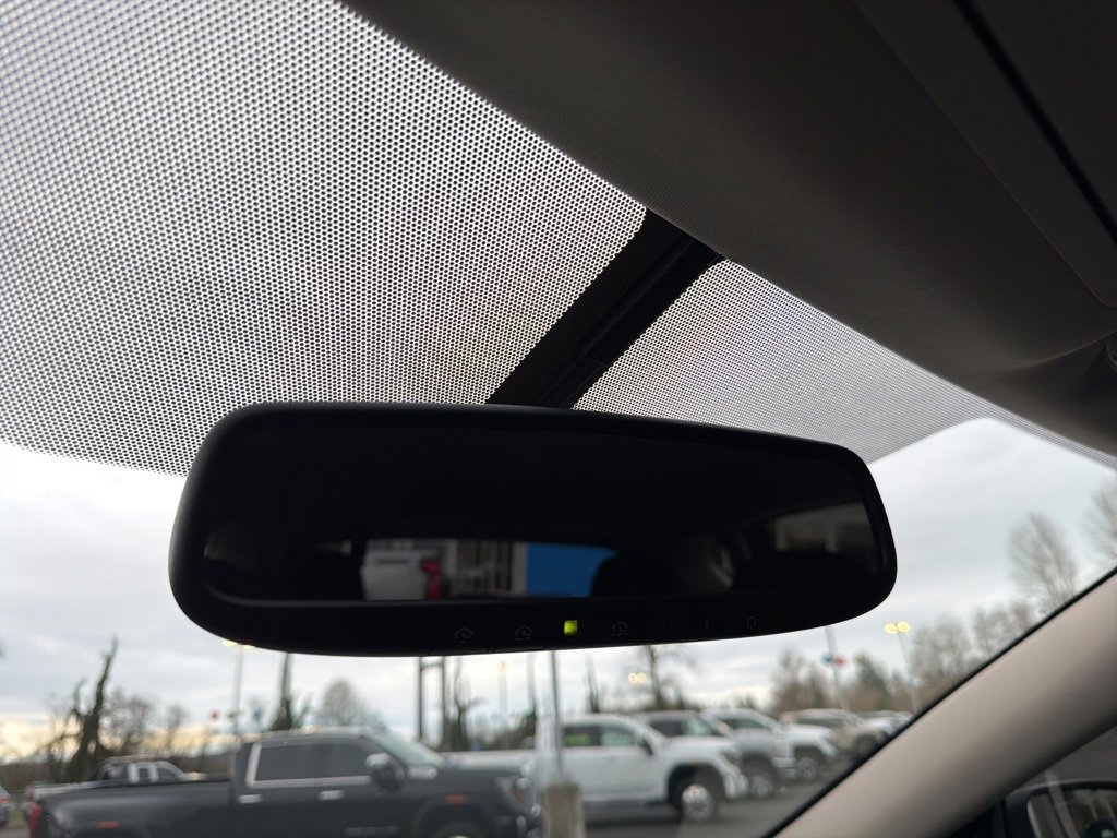 Used 2018 Nissan Murano SV image 16