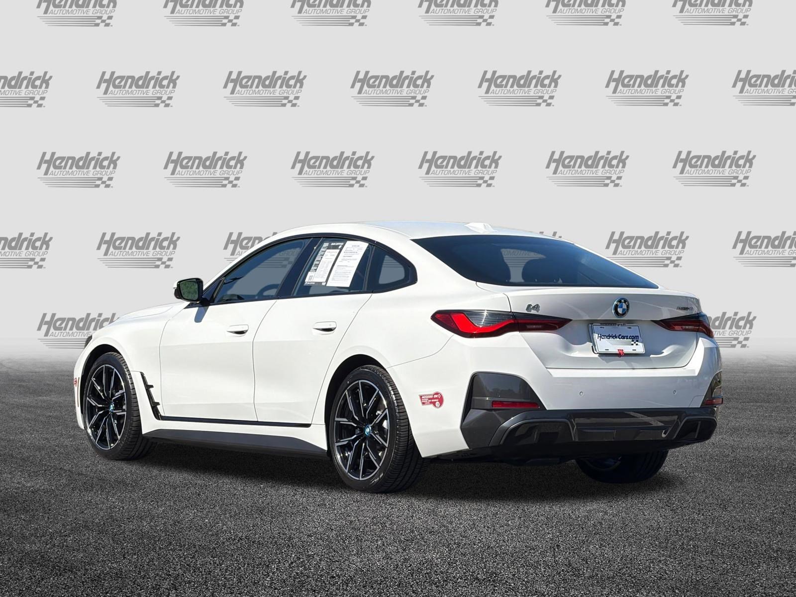 Used 2024 BMW i4 eDrive40 w/ M Sport Package image 7