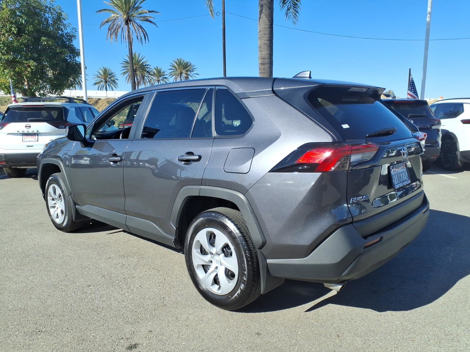 Used 2025 Toyota RAV4 LE image 9
