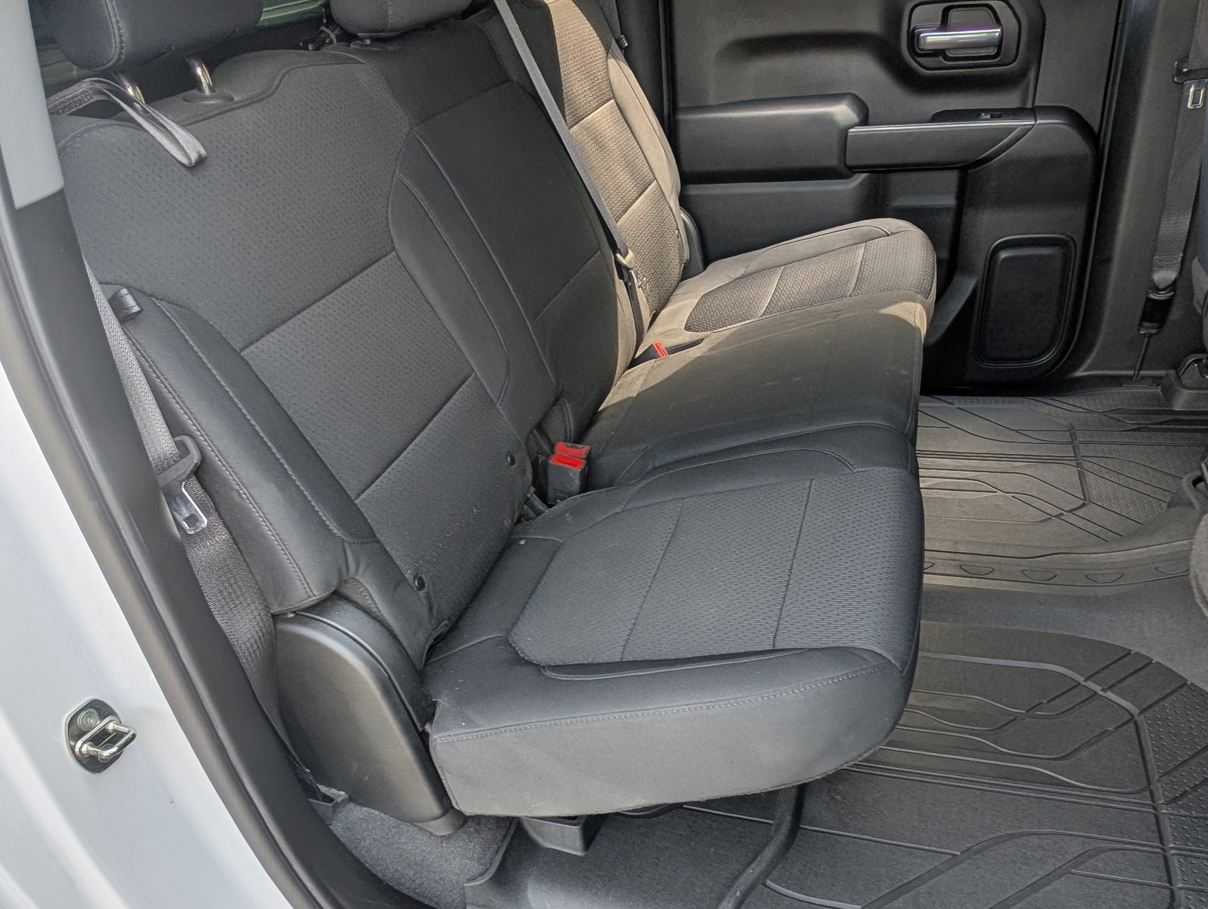 Used 2019 Chevrolet Silverado 1500 Custom Trail Boss w/ Custom Convenience Package AWD/4WD image 19