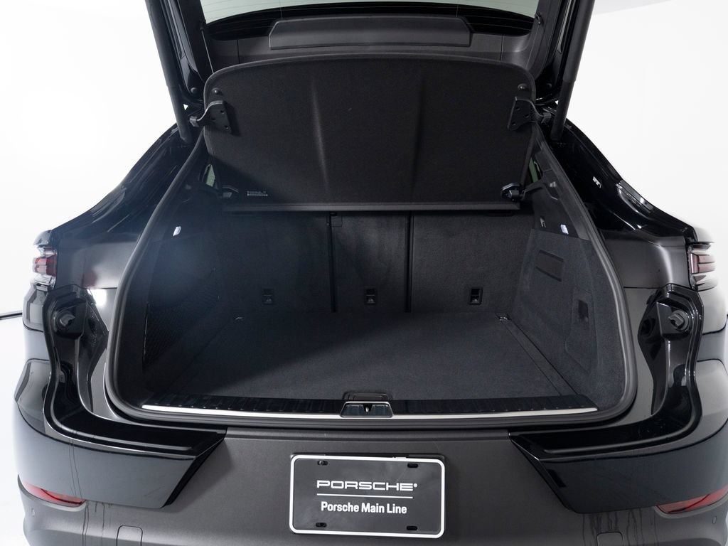 New 2026 Porsche Cayenne Coupe AWD/4WD image 48