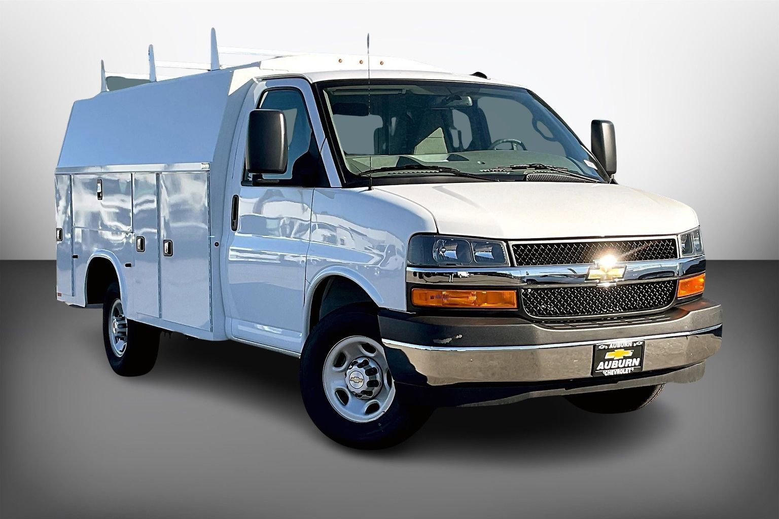 New 2024 Chevrolet Express 3500 w/ Power Convenience Package