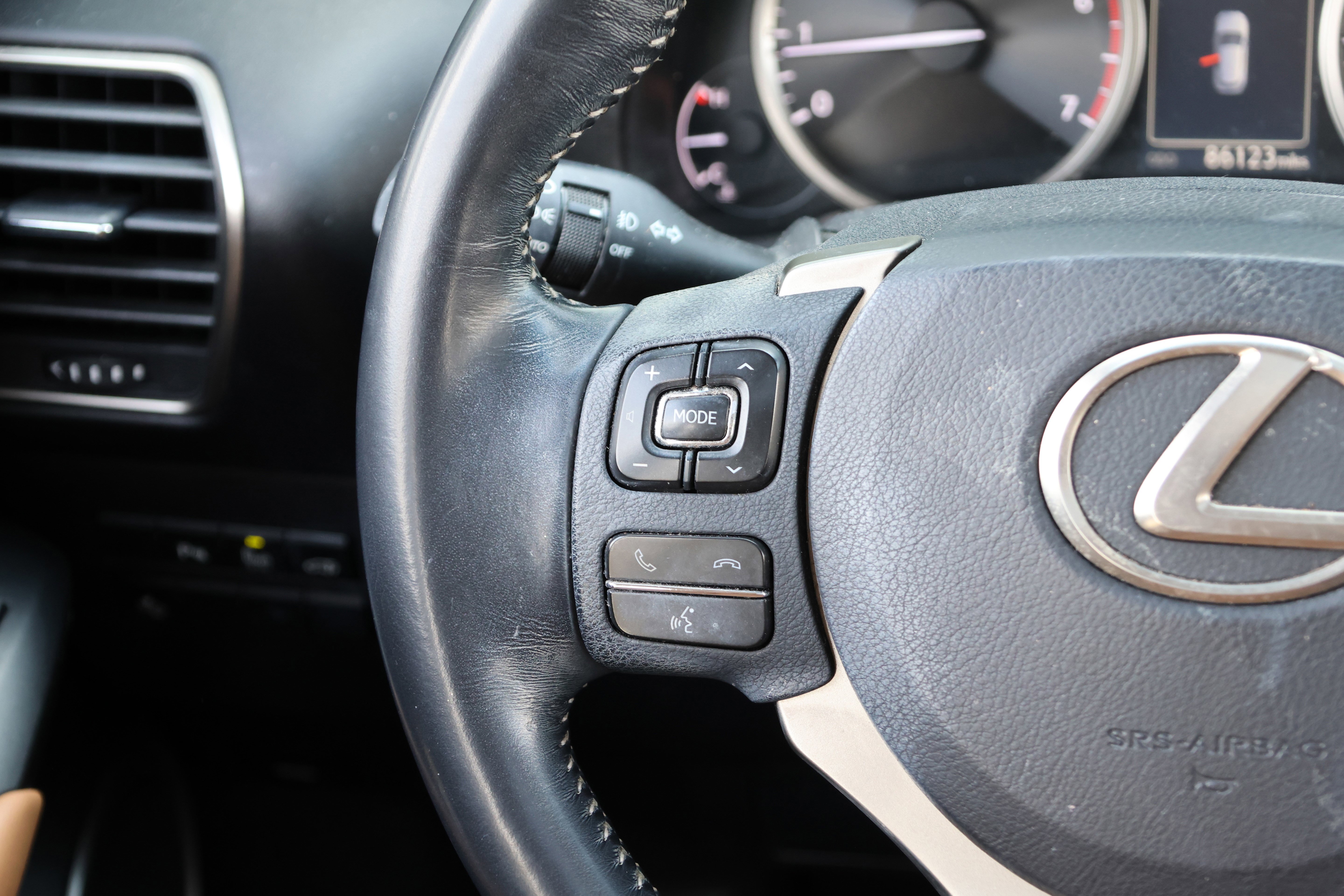 Used 2016 Lexus NX 200t FWD w/ Premium Package image 18