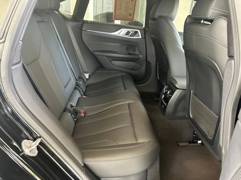 Used 2024 BMW i4 xDrive40i AWD/4WD image 30