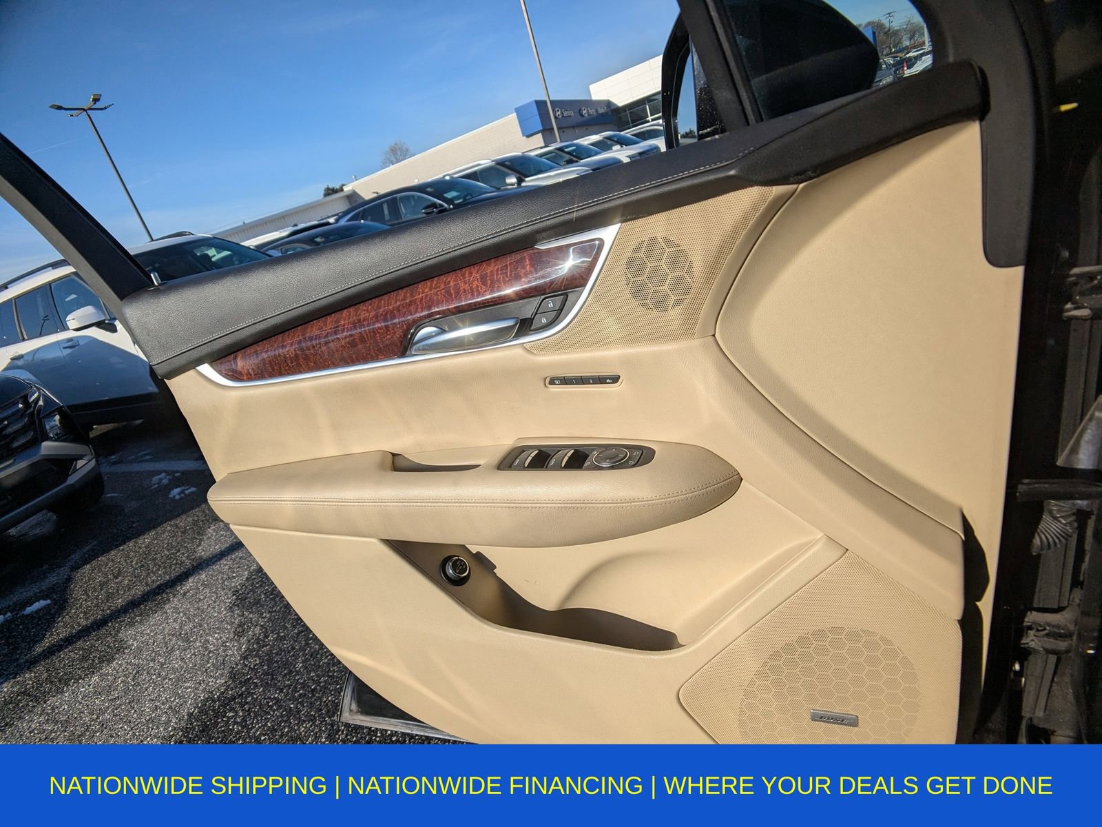 Used 2017 Cadillac XT5 Luxury w/ Driver Awareness Package image 31