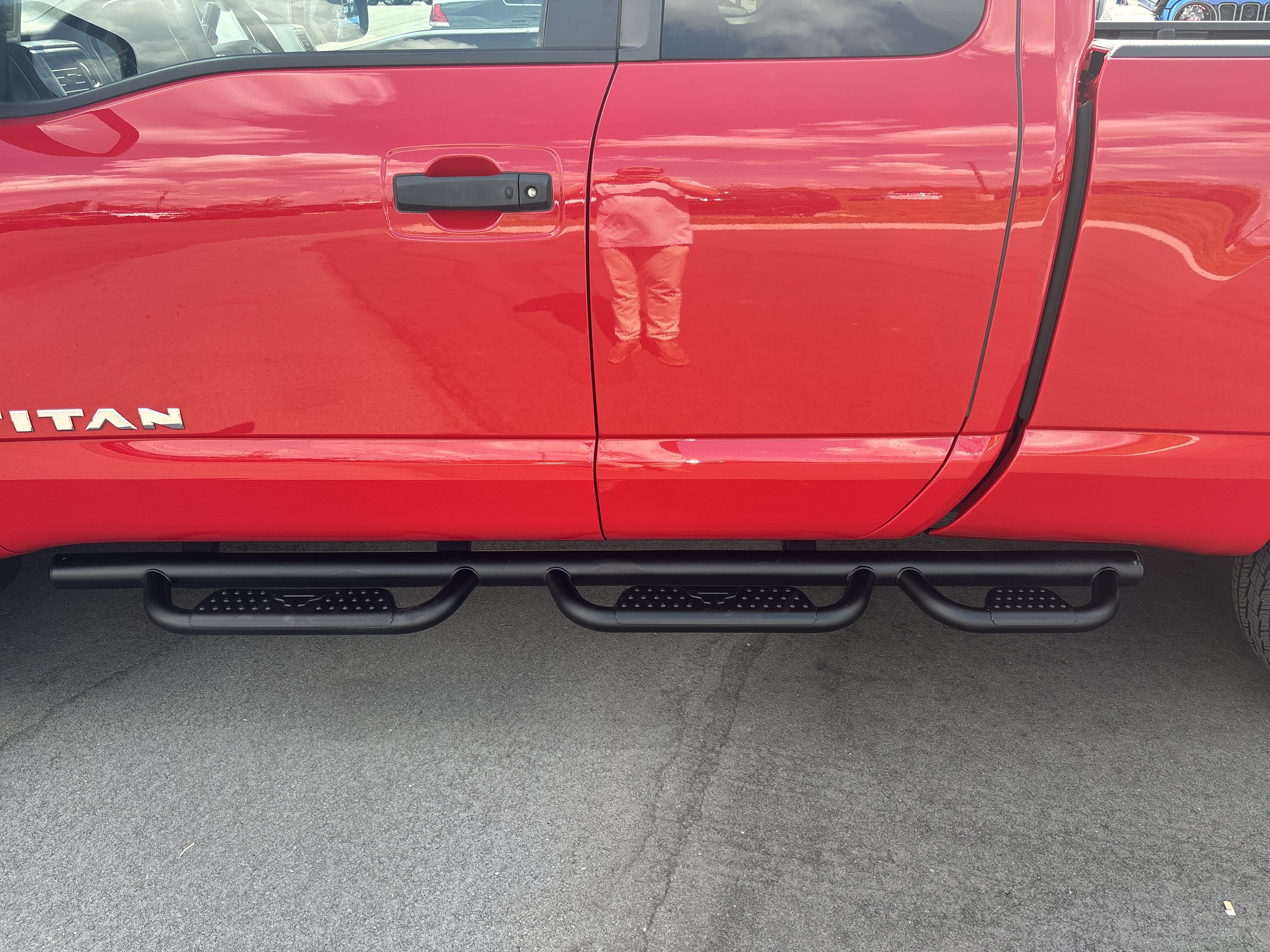 Used 2024 Nissan Titan SV w/ Accessory Utility Package AWD/4WD image 35