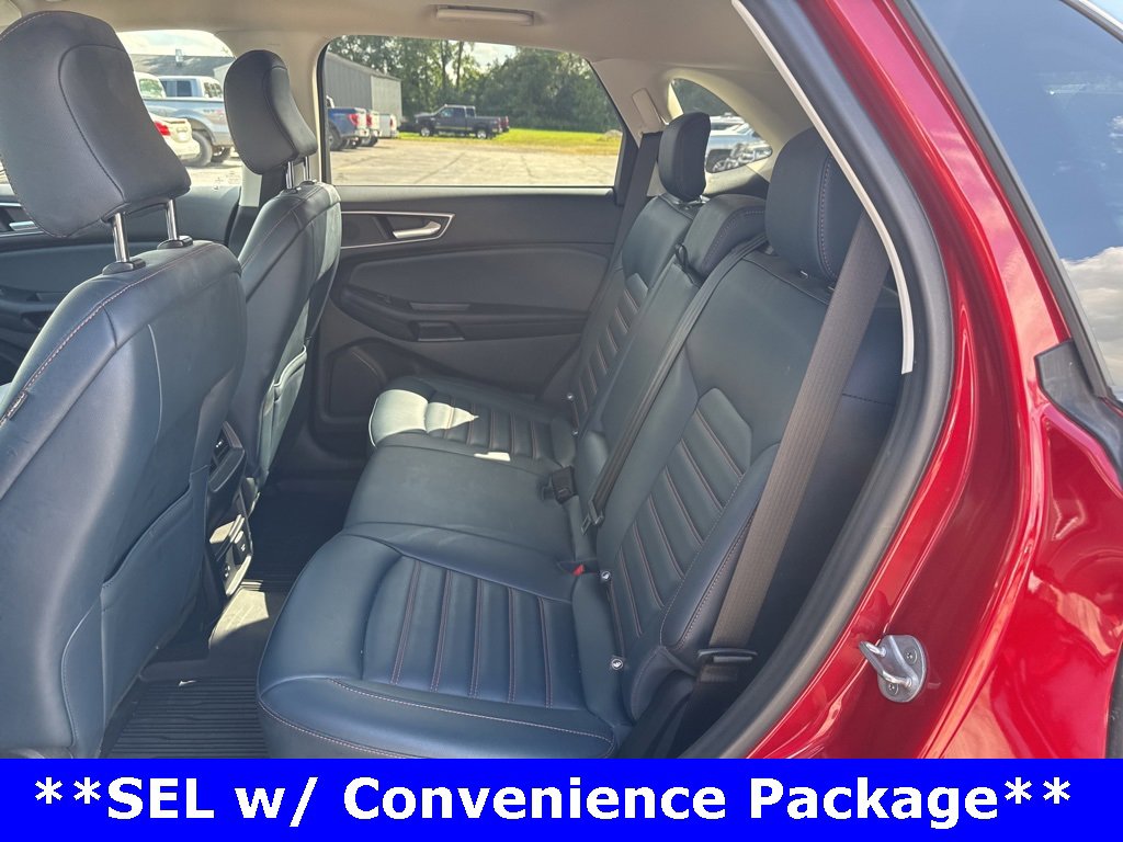Used 2022 Ford Edge SEL w/ Sport Appearance Package image 18