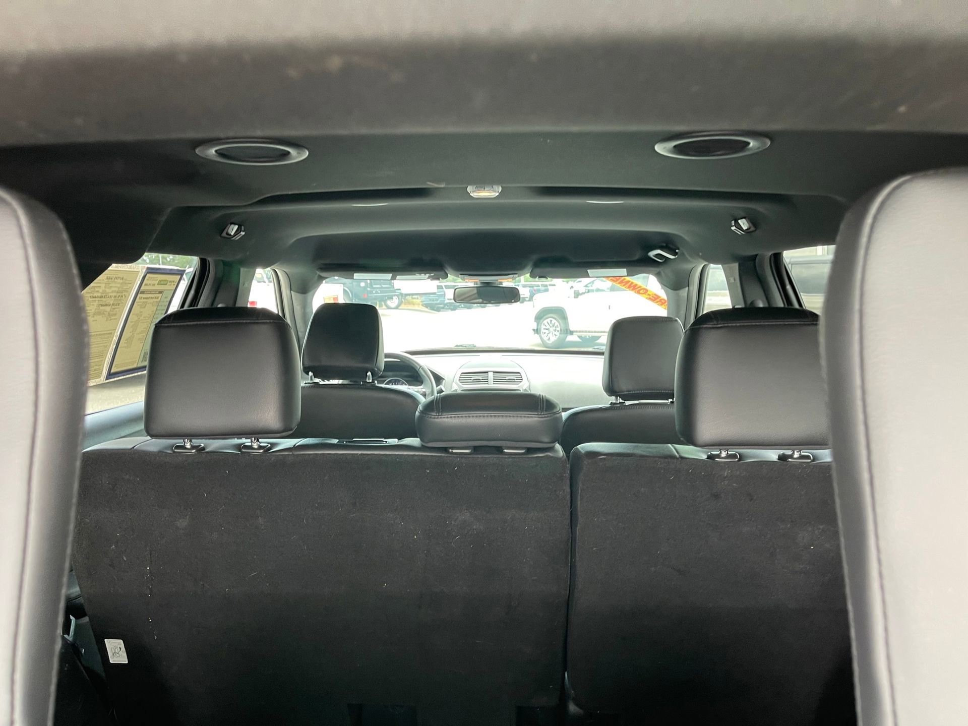 Used 2018 Ford Explorer XLT w/ Equipment Group 202A FWD image 23