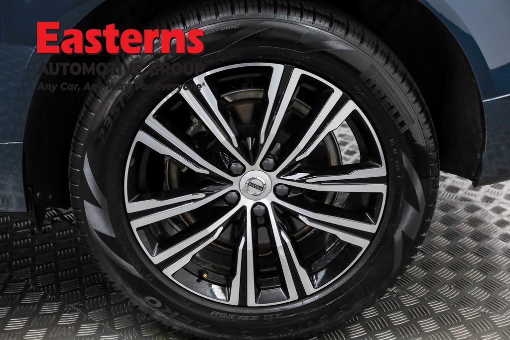 Used 2022 Volvo XC60 B6 Inscription w/ Advanced Package image 33