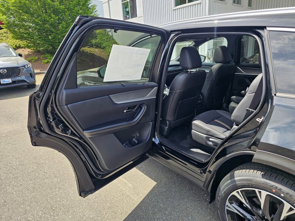 New 2026 MAZDA CX-90 Plug-In Hybrid w/ Premium Plus AWD/4WD image 23