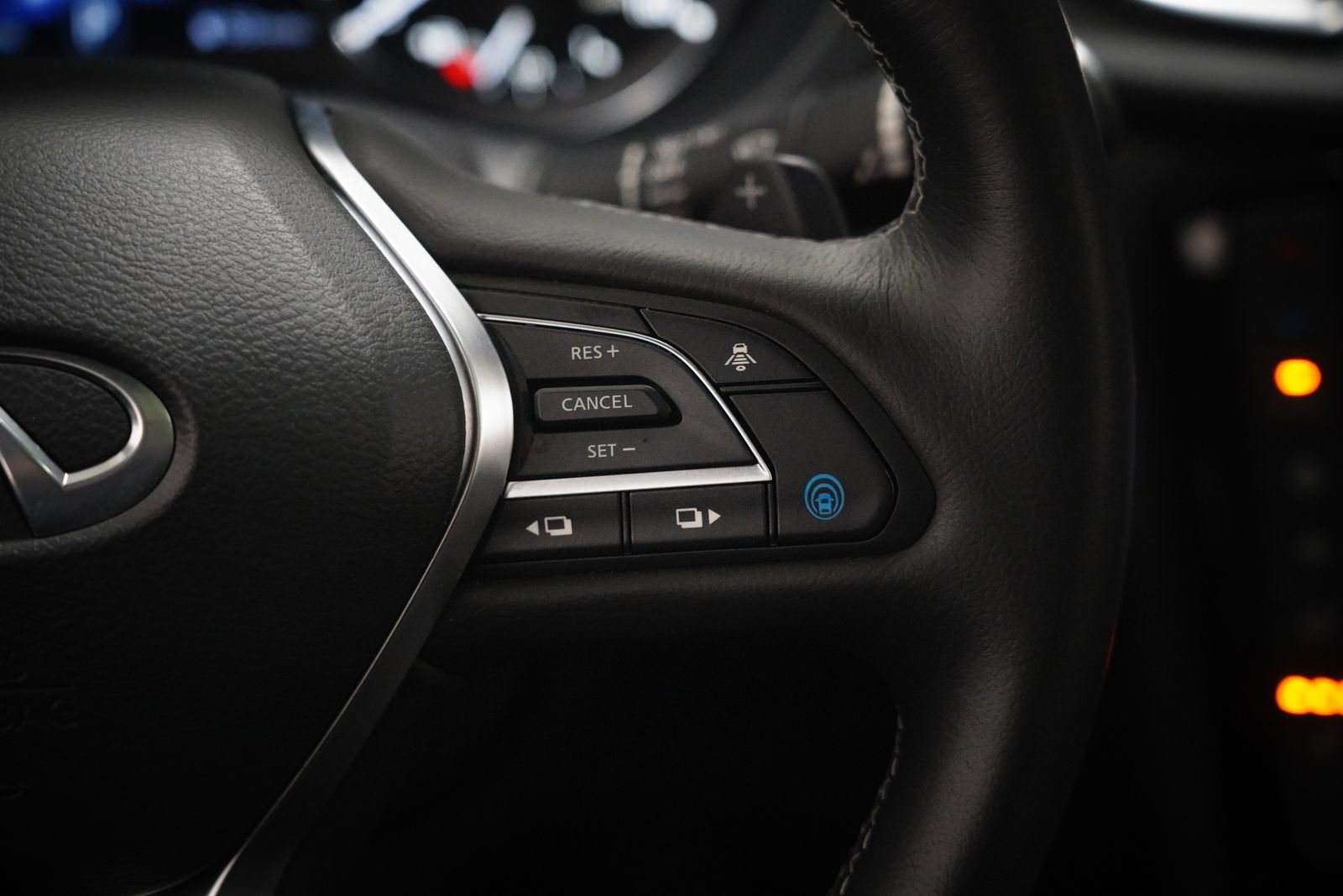 Used 2025 INFINITI QX55 Luxe w/ Cargo Package image 19