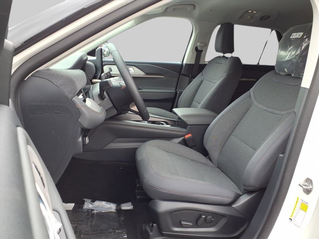 New 2026 Ford Explorer Active image 7