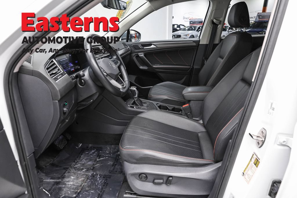 Used 2024 Volkswagen Tiguan Wolfsburg Edition FWD image 15