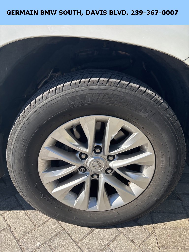 Used 2018 Lexus GX 460 image 17