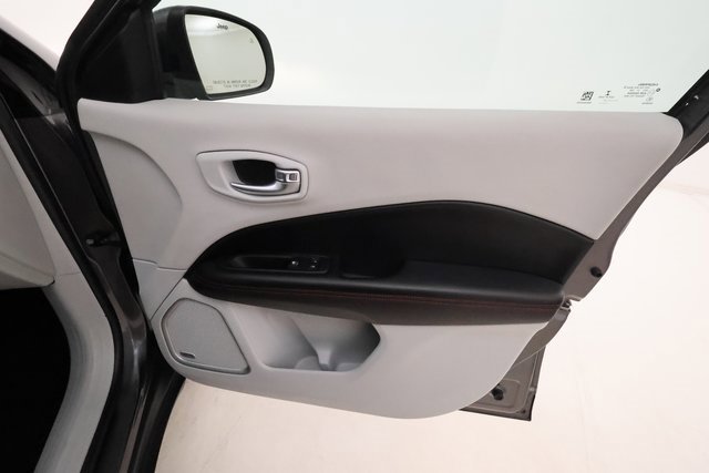 Used 2021 Jeep Compass Limited w/ Sun and Sound Group image 24