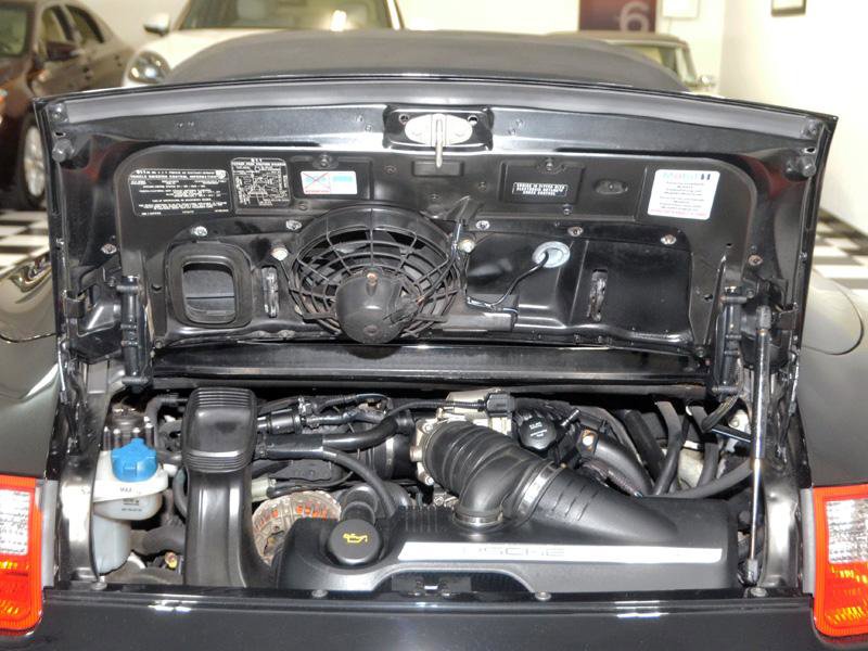 Used 2005 Porsche 911 Carrera image 12