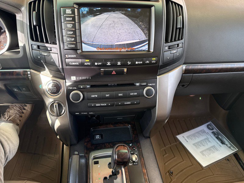 Used 2011 Toyota Land Cruiser 4WD image 34