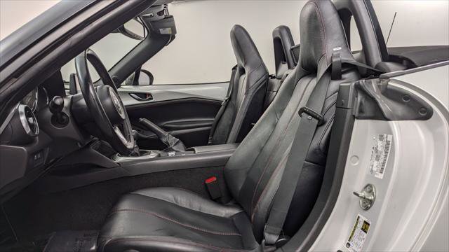 Used 2019 MAZDA MX-5 Miata Grand Touring w/ GT-S Package image 13