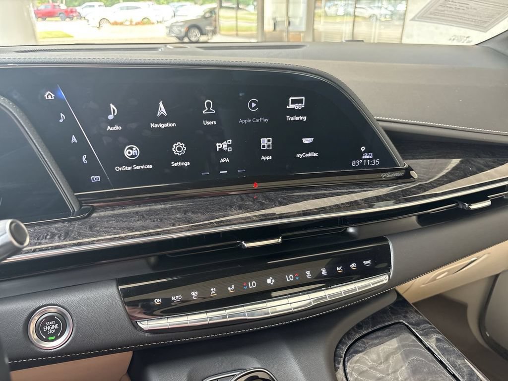 Certified 2023 Cadillac Escalade Premium Luxury w/ Performance Package AWD/4WD image 13