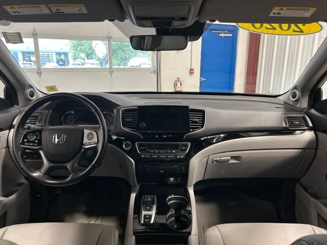 Used 2020 Honda Pilot Touring image 16