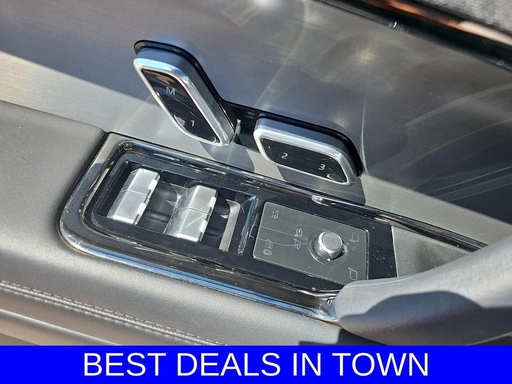 Used 2023 Land Rover Range Rover Sport SE AWD/4WD image 28