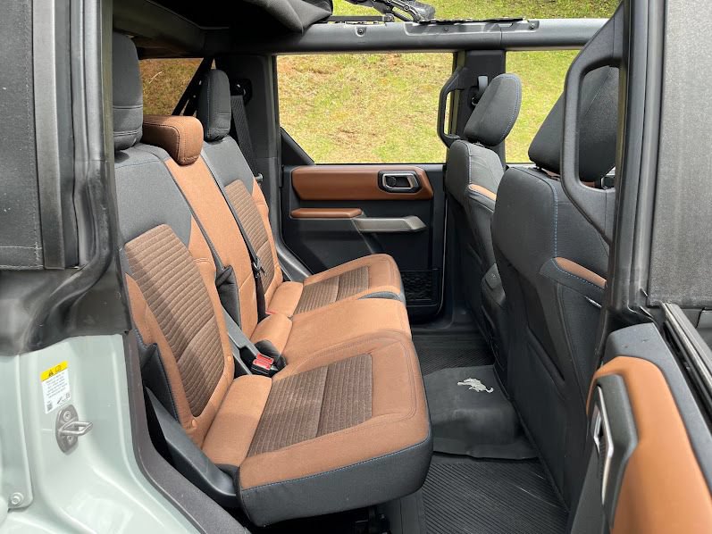 Used 2022 Ford Bronco Outer Banks AWD/4WD image 43